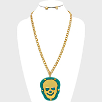 Skull rivet plate pendant necklace