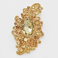 Oval glass crystal Brooch