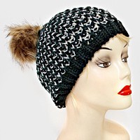 Chunky Two Tone Knit Pom Pom Hat