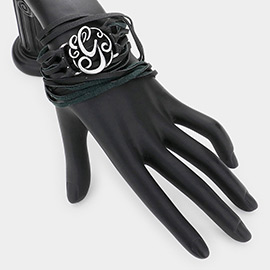 -G- Monogram Faux Leather Wrap Bracelet