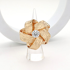 Round Stone Center Metal Flower Stretch Ring