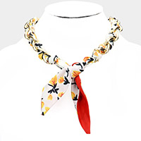 Open Metal Oval Link Flower Patterned Fabric Necklace