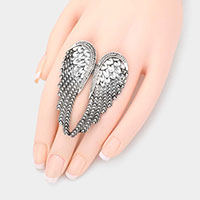Antique Metal Wings Stretch Ring