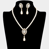 Pearl Accented Rhinestone Embellished Metal Link Necklace