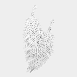 Cut Out Detailed Metal Feather Dangle Earrings