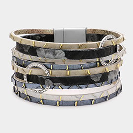 Rhinestone Open Circle Accented Faux Leather Magnetic Bracelet