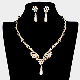 Rhinestone Embellished Teardrop Pearl Link Necklace