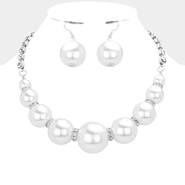Multi Sized Pearl Round Stone Necklace