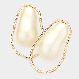 Oversized Pearl Clip On Earrings