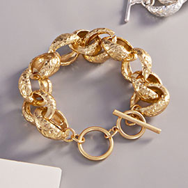 Textured Metal Chain Toggle Bracelet