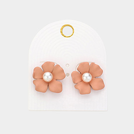 Pearl Pointed Flower Earrings
