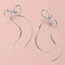 SECRET BOX_Textured Metal Chain Bow Earrings