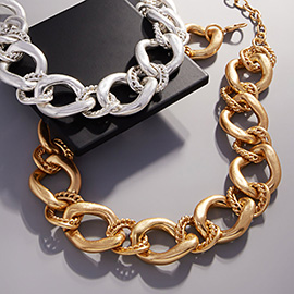Chunky Metal Chain Necklace
