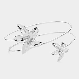 Metal Flower Pointed Wire Bangle Bracelet