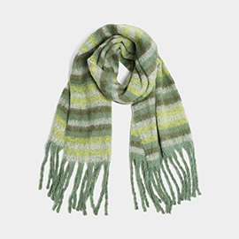 Plaid Oblong Scarf with Fringe