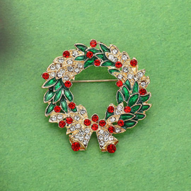 Stone Paved Christmas Wreath Pin Brooch