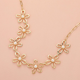 Pearl Centered Metal Flower Link Necklace