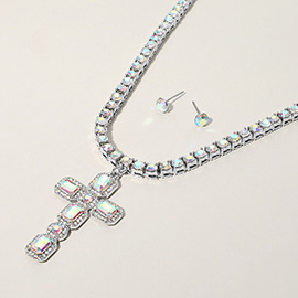 Stone Embellished Cross Pendant Bling Studded Chunky Chain Necklace