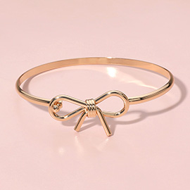 Metal Wire Bow Hook Bangle Bracelet