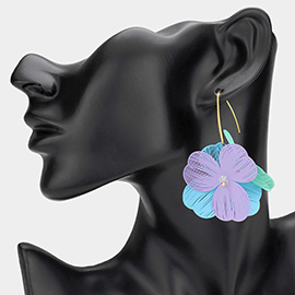 Metal Cutout Flower Dangle Earrings