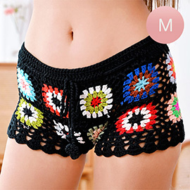 MEDIUM - Granny Square Crochet Shorts