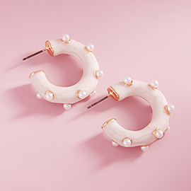 Pearl Embellished Marbled Enamel Hoop Earrings