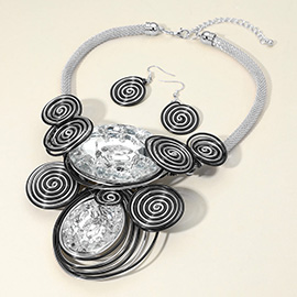 Bold Double Oval Accented Metal Wire Spiral Embellished Statement Necklace