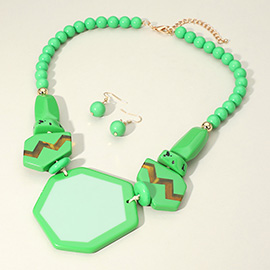 Bold Geometric Resin Statement Necklace